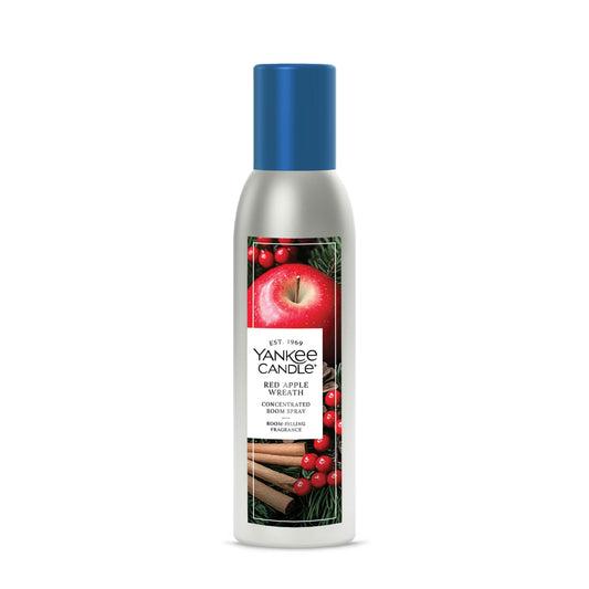 Red Apple Wreath (S1Q7G)